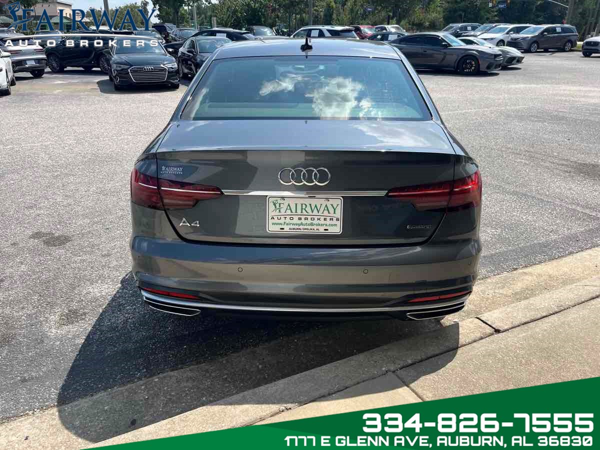 2021 Audi A4 S line Premium 45 TFSI Quattro photo 4