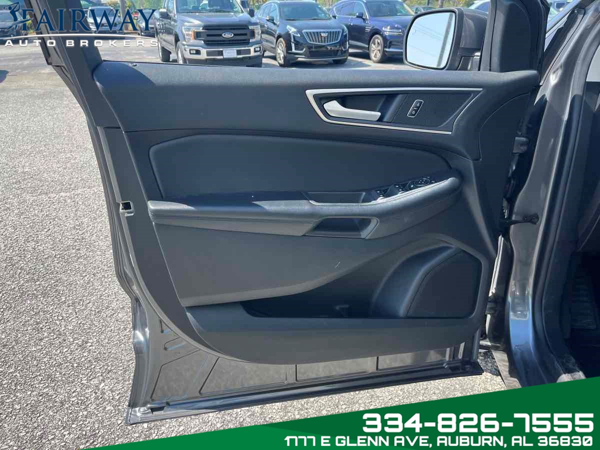 2023 Ford Edge SEL photo 21