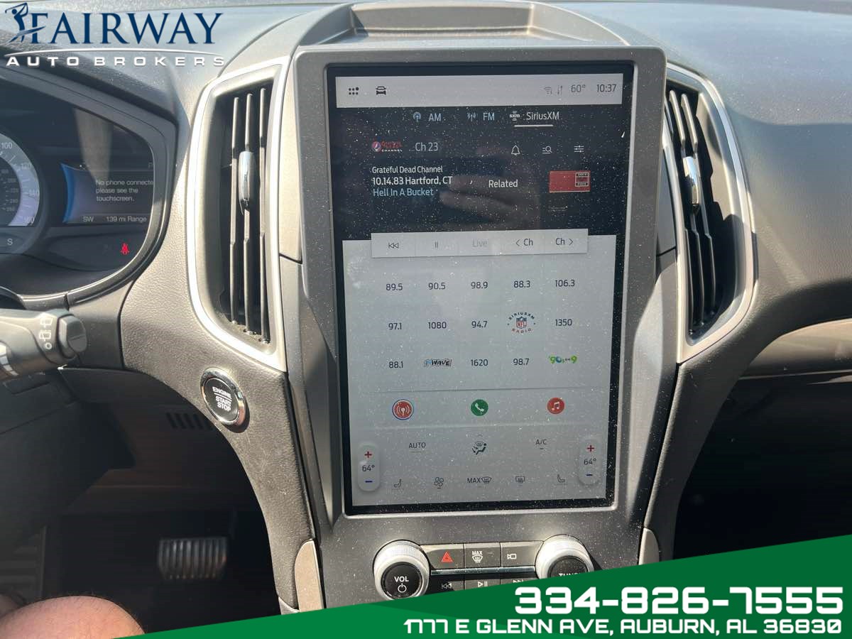 2023 Ford Edge SEL photo 18