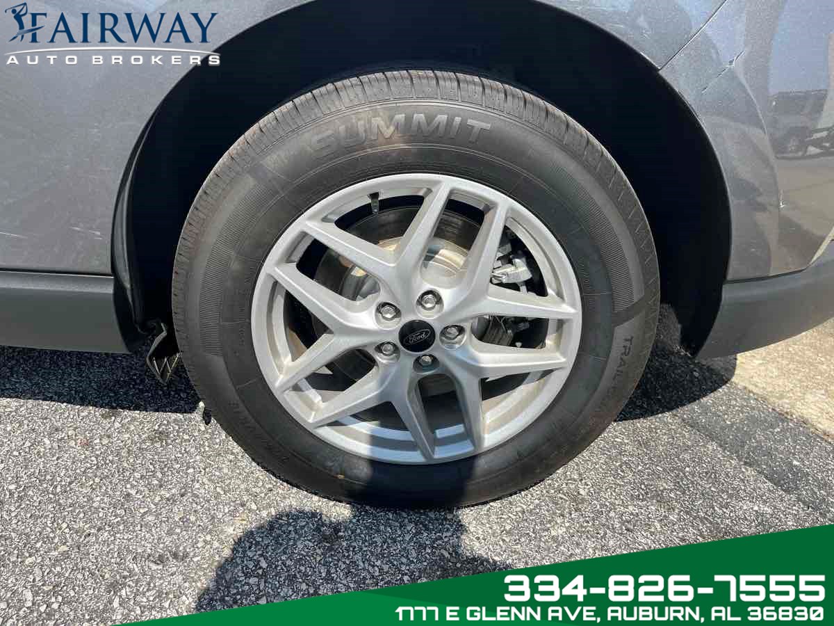 2023 Ford Edge SEL photo 27