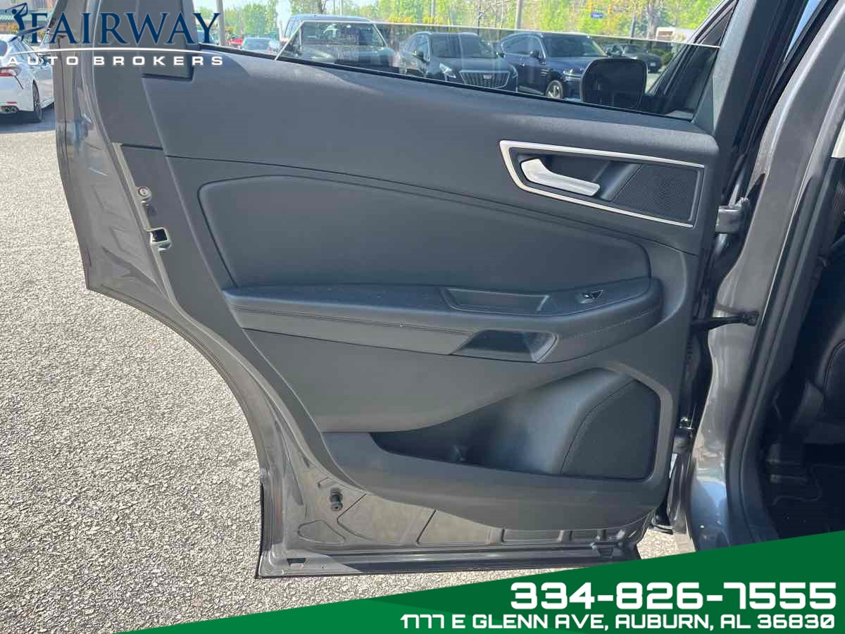 2023 Ford Edge SEL photo 22