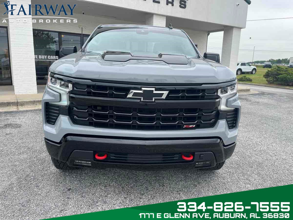 2024 Chevrolet Silverado 1500 LT Trail Boss photo 3