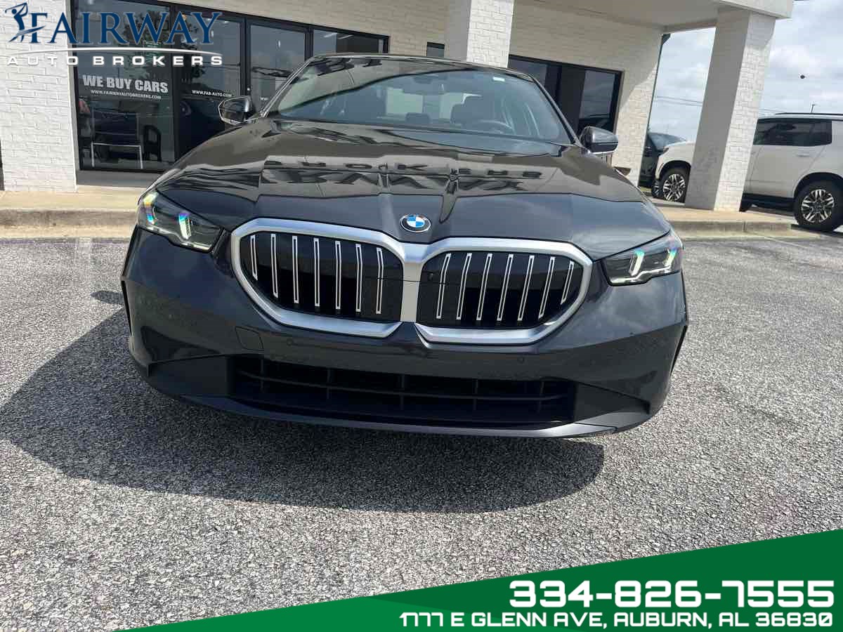 2024 Bmw 530i photo 2