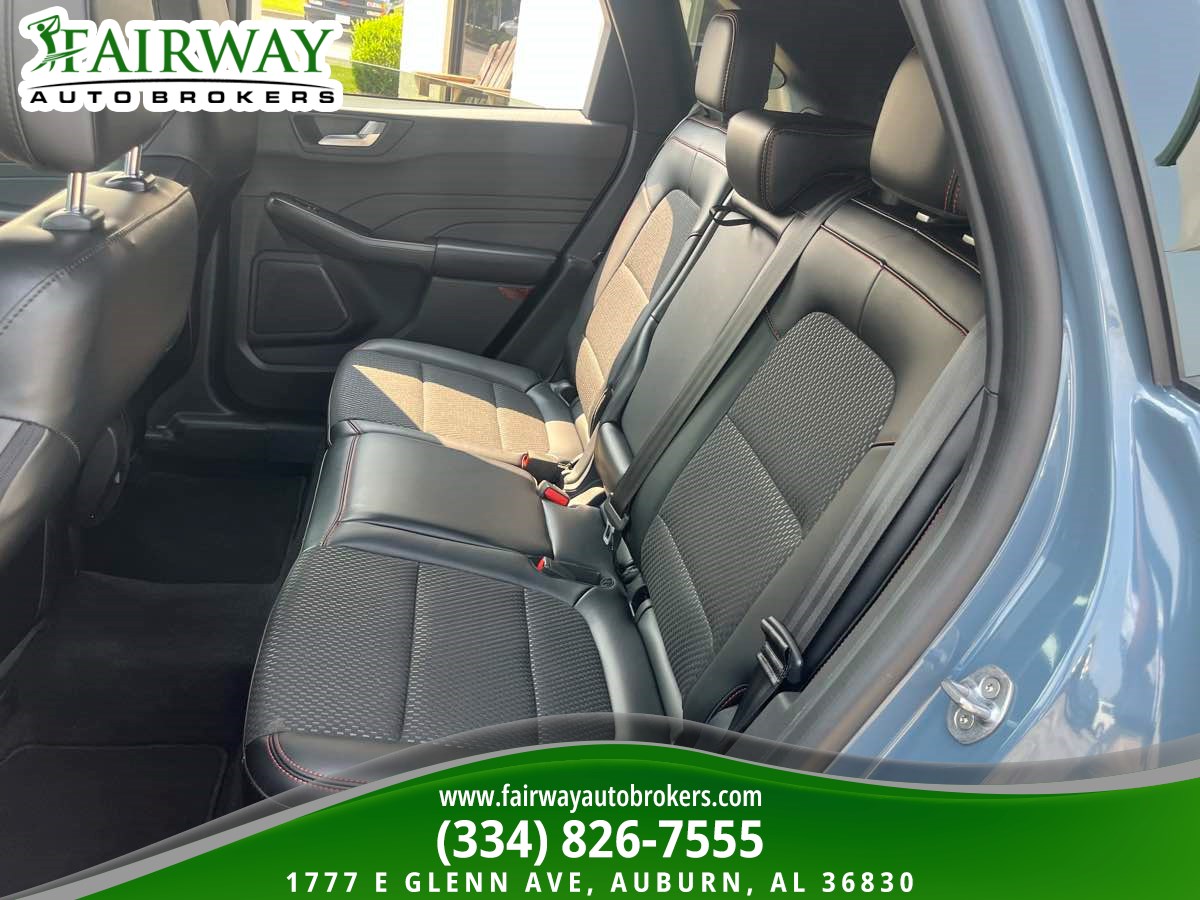 2024 Ford Escape ST-Line - Photo 11