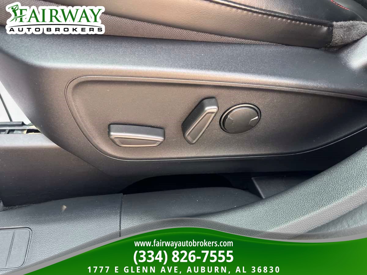 2024 Ford Escape ST-Line - Photo 16