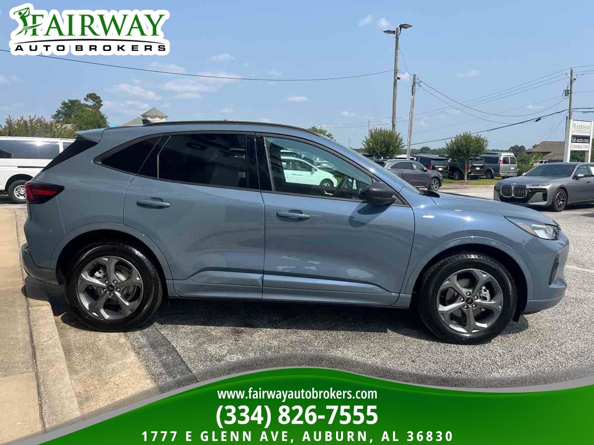 2024 Ford Escape ST-Line - Photo 5