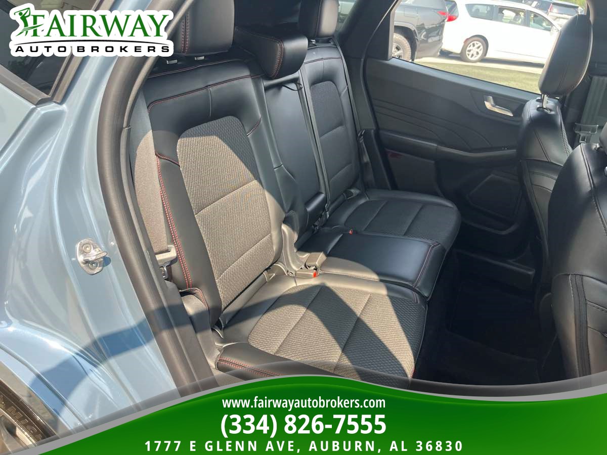 2024 Ford Escape ST-Line - Photo 13