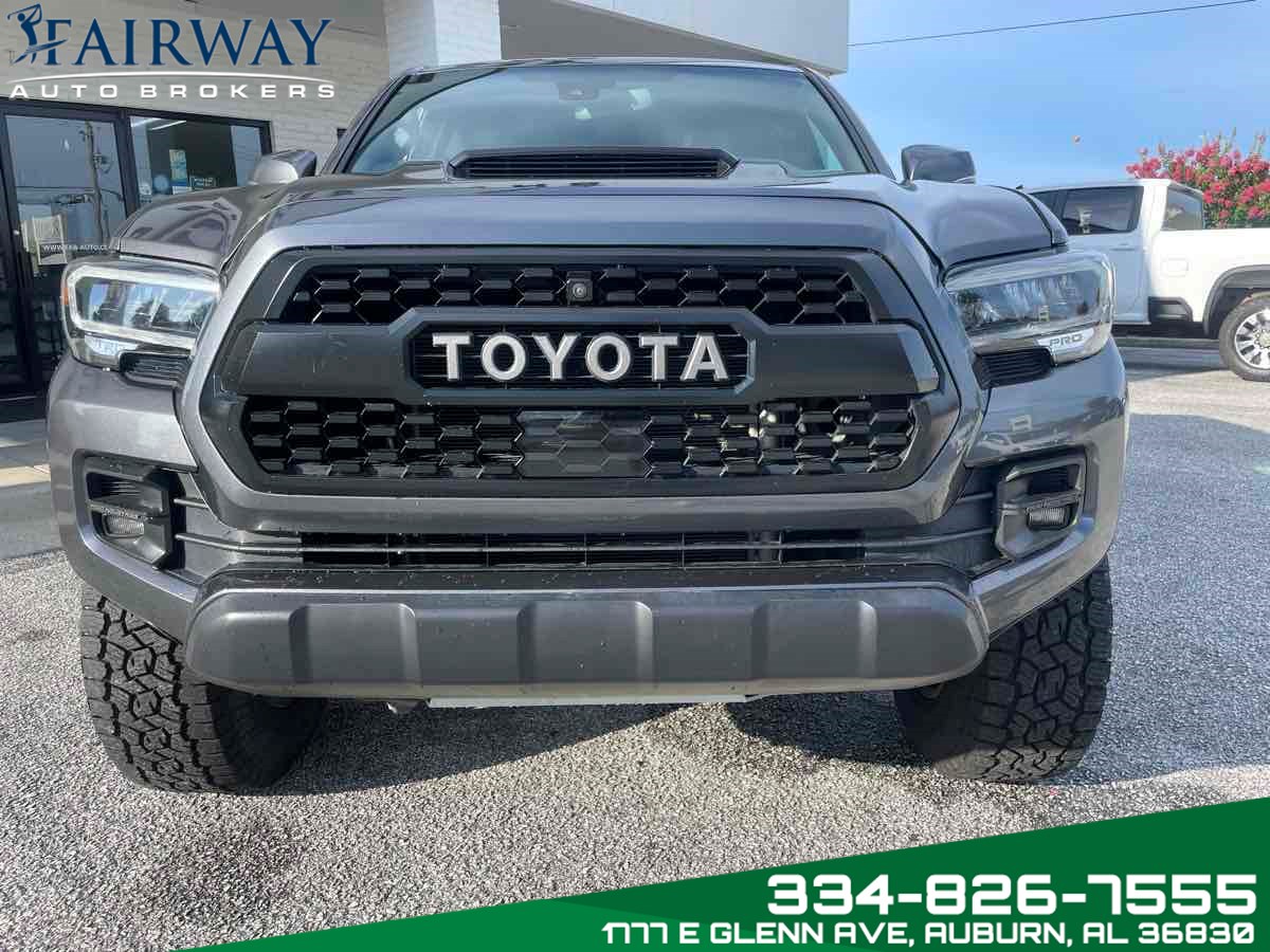 2021 Toyota Tacoma TRD Pro photo 3