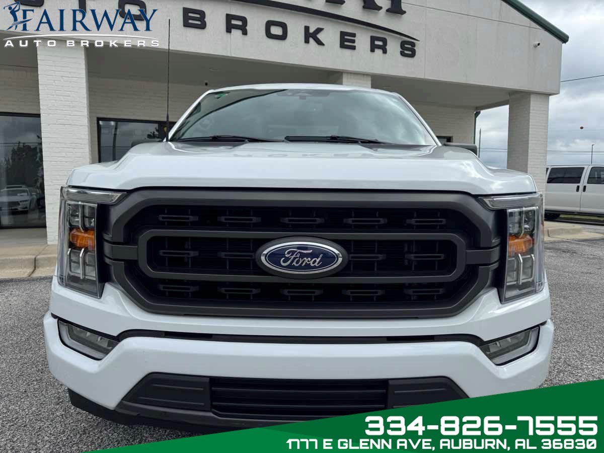 2023 Ford F-150 XLT photo 2