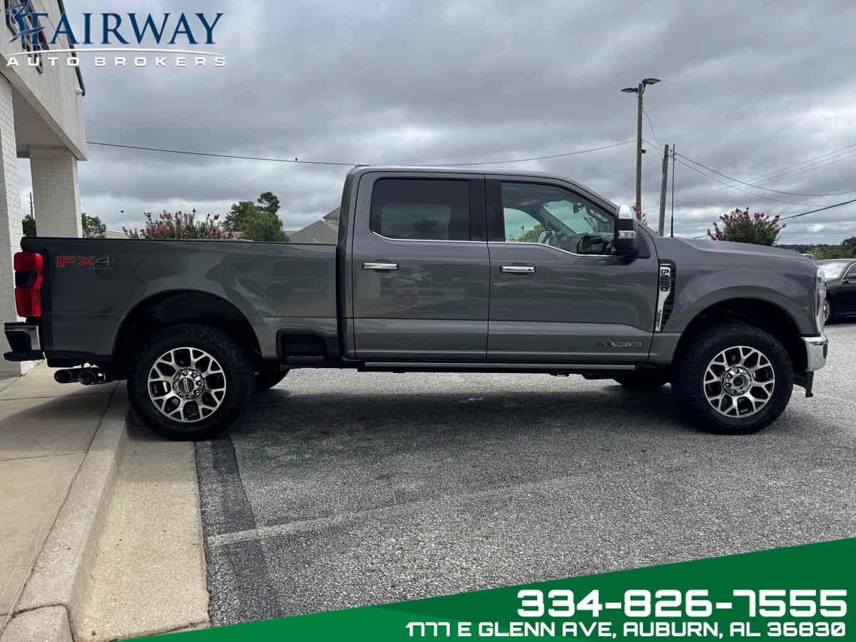 2024 Ford F-250 Lariat photo 4
