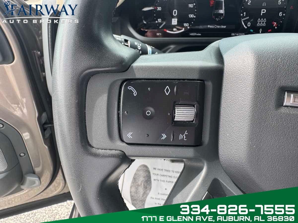 2023 Land Rover Defender 130 X photo 14