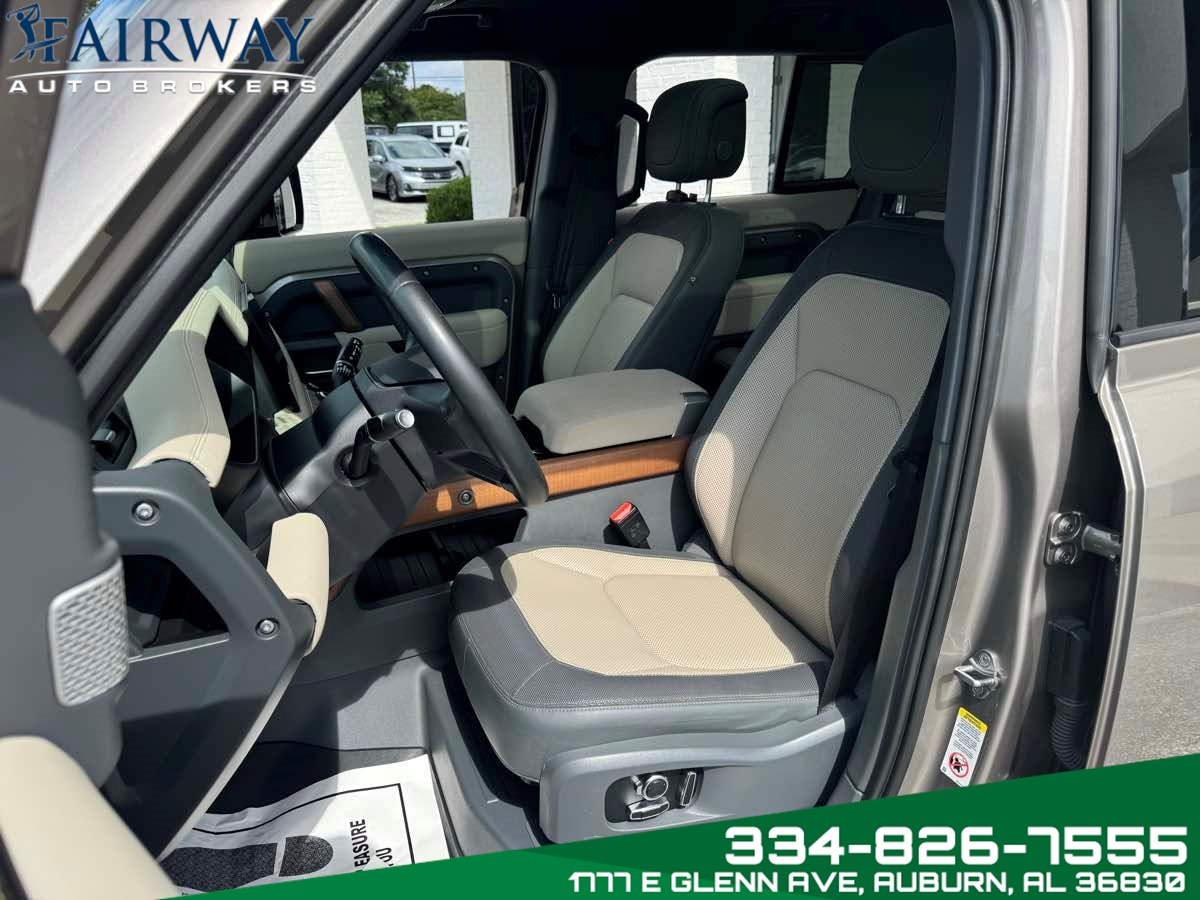 2023 Land Rover Defender 130 X photo 6