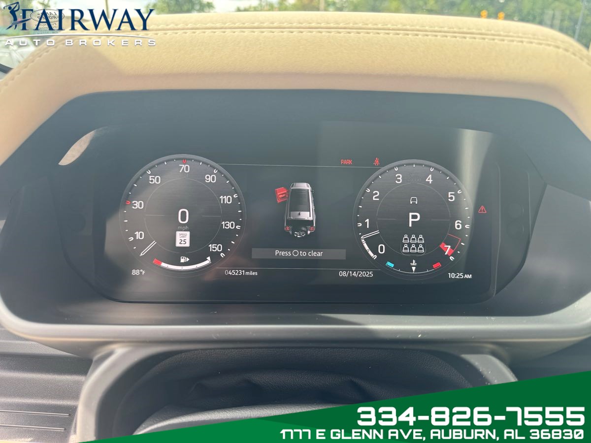 2023 Land Rover Defender 130 X photo 16