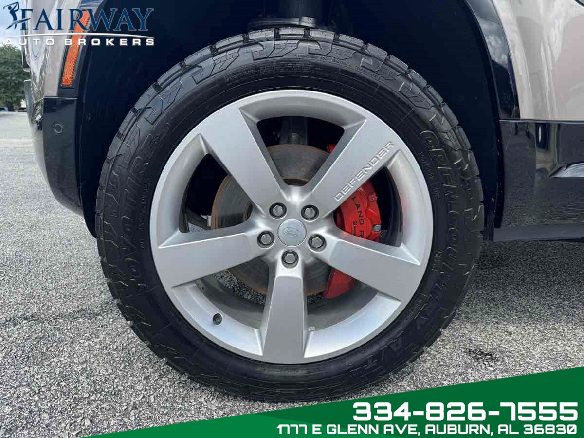 2023 Land Rover Defender 130 X photo 29