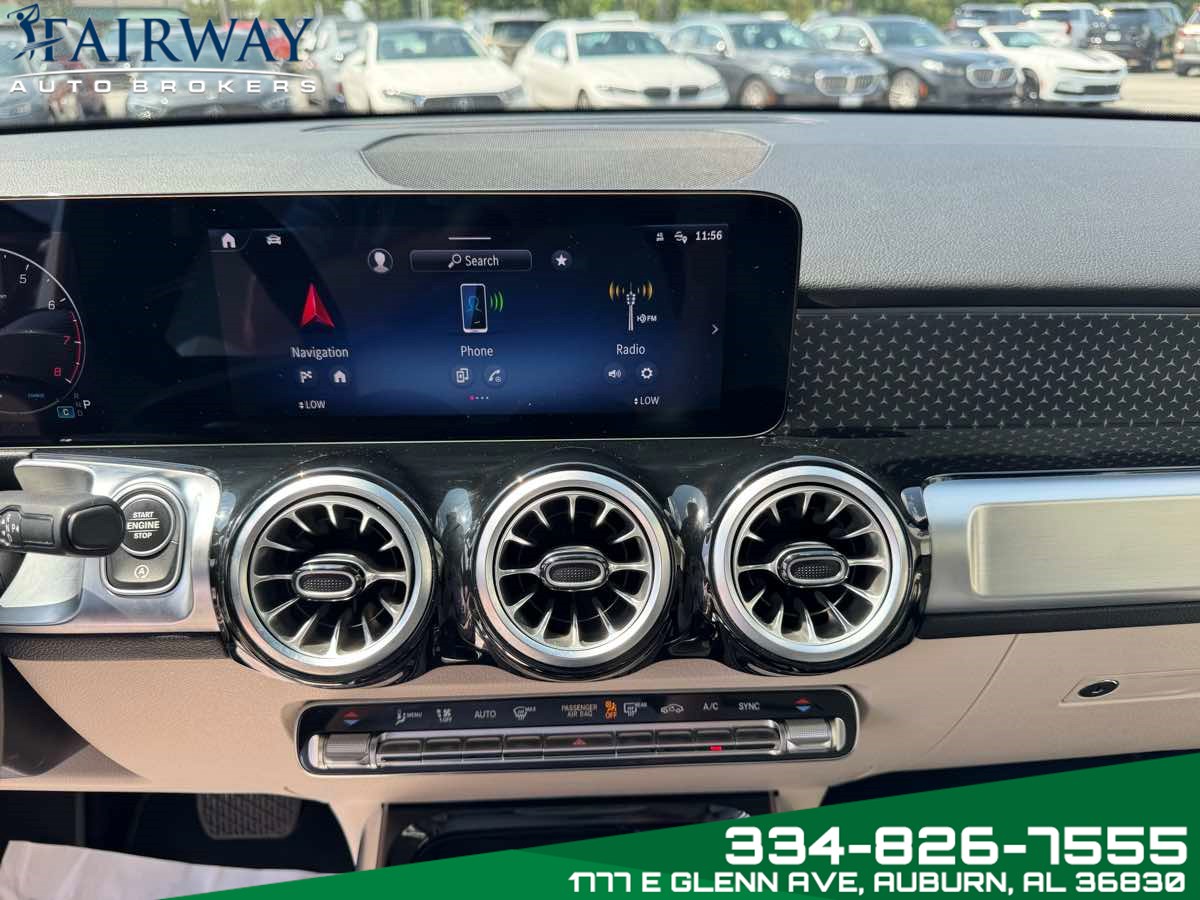 2025 Mercedes Benz GLB 250 4MATIC photo 17