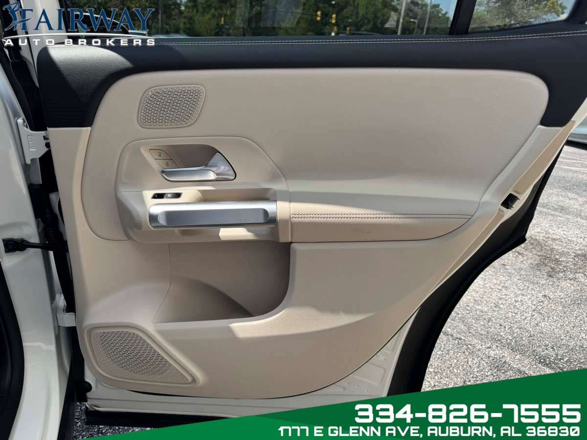 2025 Mercedes Benz GLB 250 4MATIC photo 26