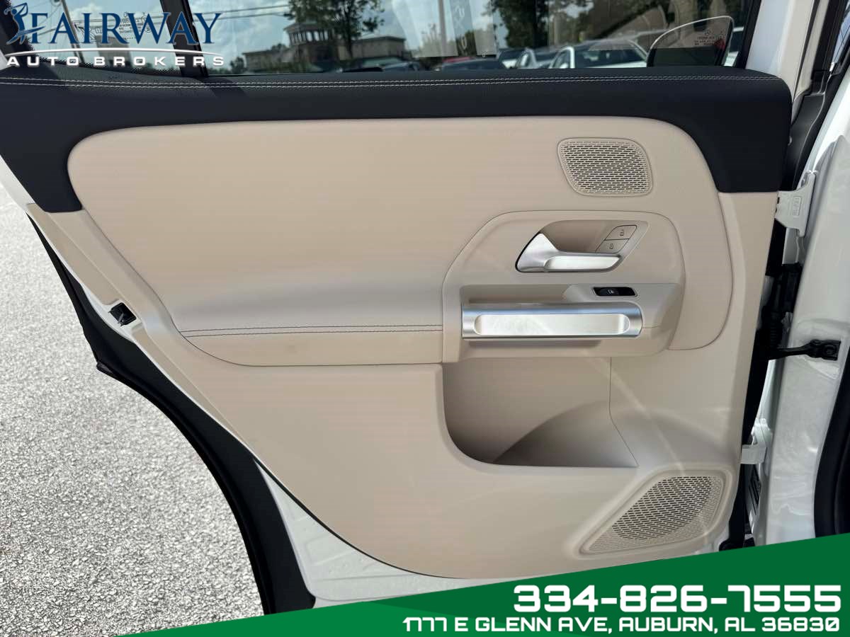 2025 Mercedes Benz GLB 250 4MATIC photo 24