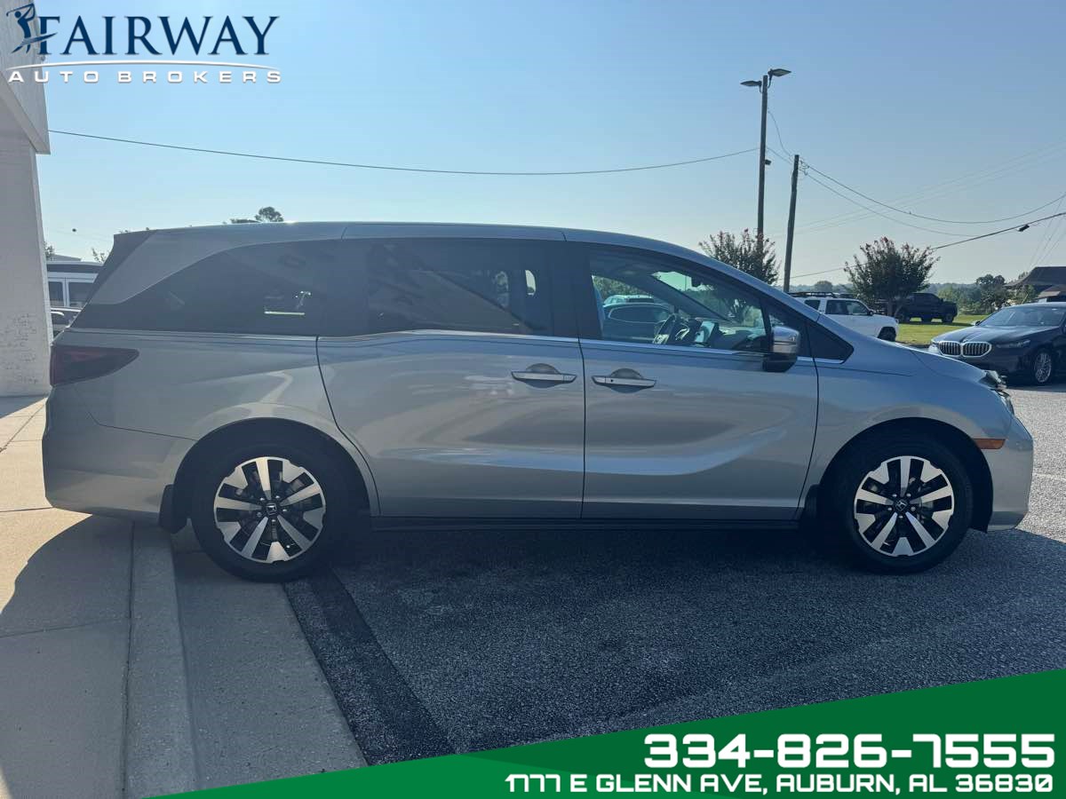 2025 Honda Odyssey EX-L photo 3