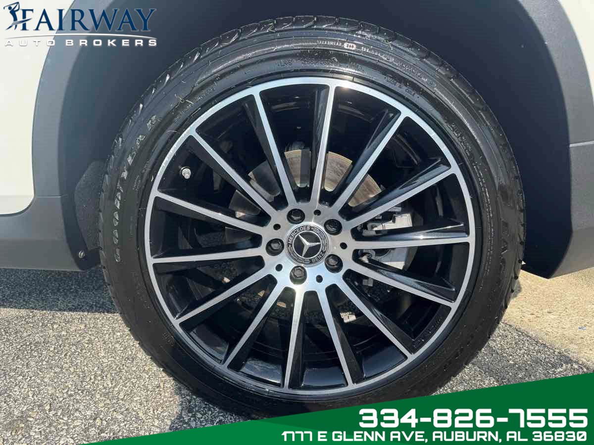 2021 Mercedes Benz GLC 300 AMG photo 27