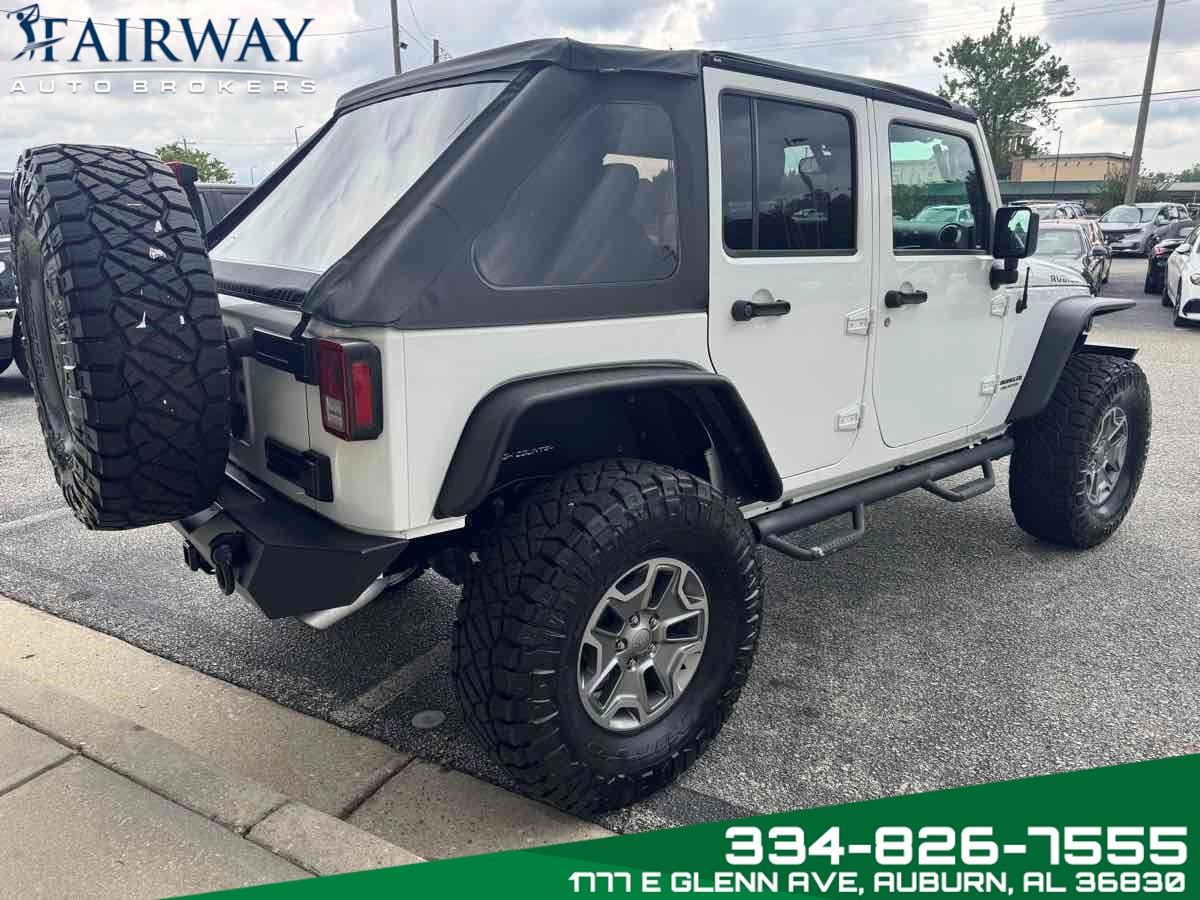 2016 Jeep Wrangler Unlimited Rubicon photo 5