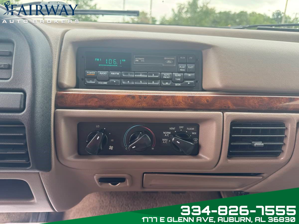 1996 Ford Bronco photo 16