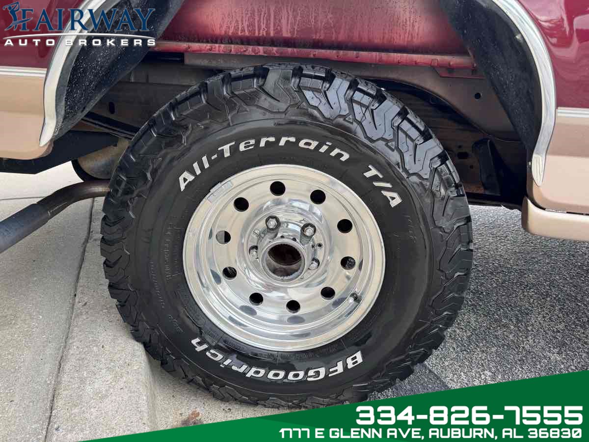 1996 Ford Bronco photo 25