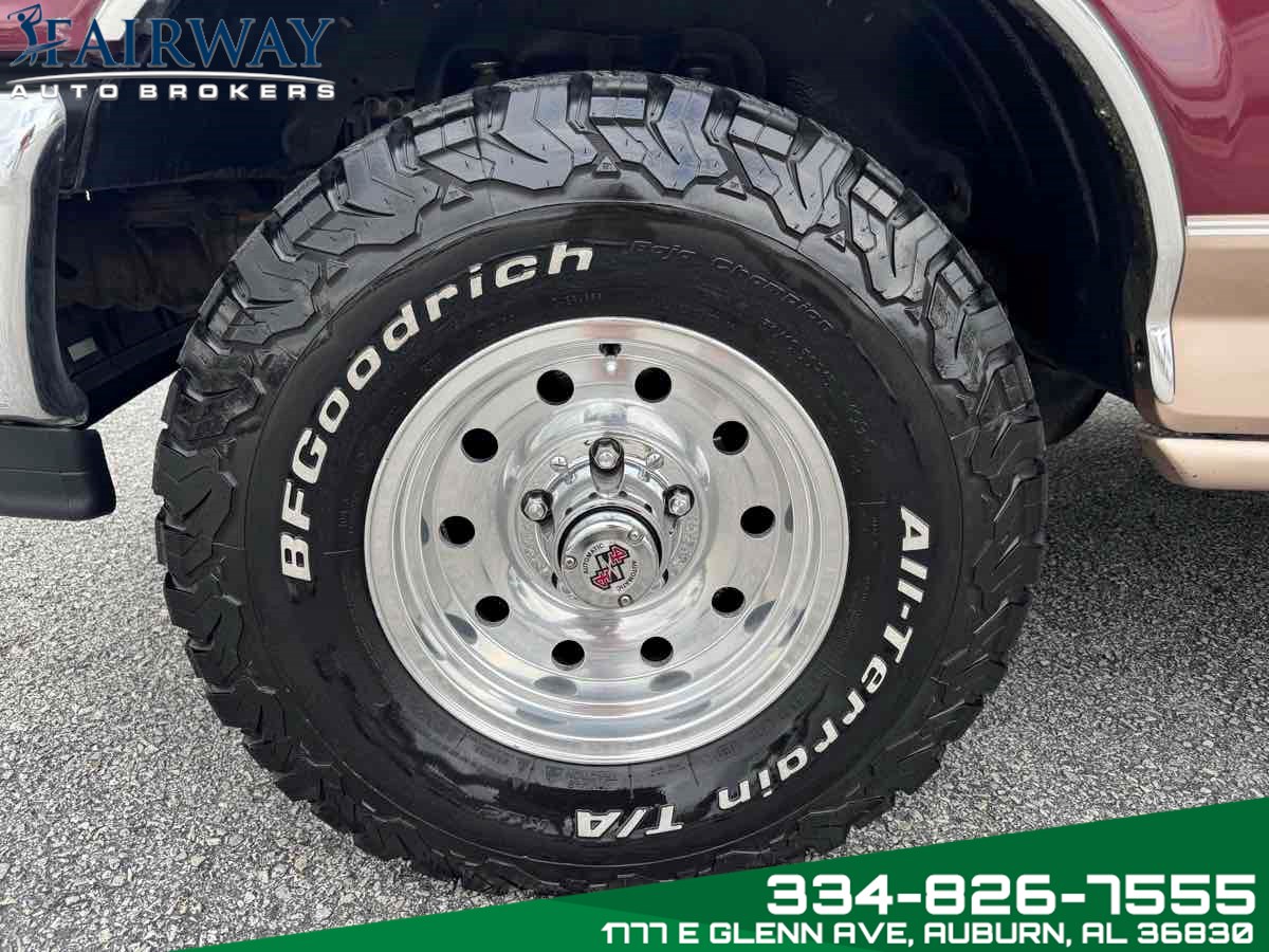 1996 Ford Bronco photo 22