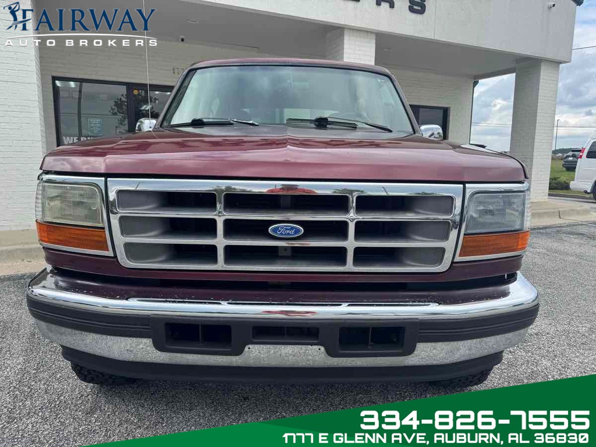 1996 Ford Bronco photo 2