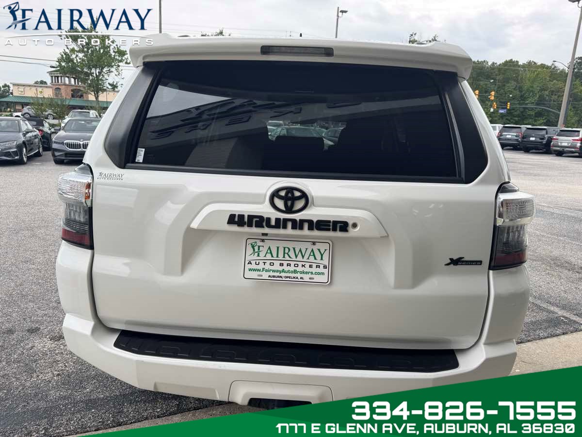 2020 Toyota 4Runner SR5 photo 7