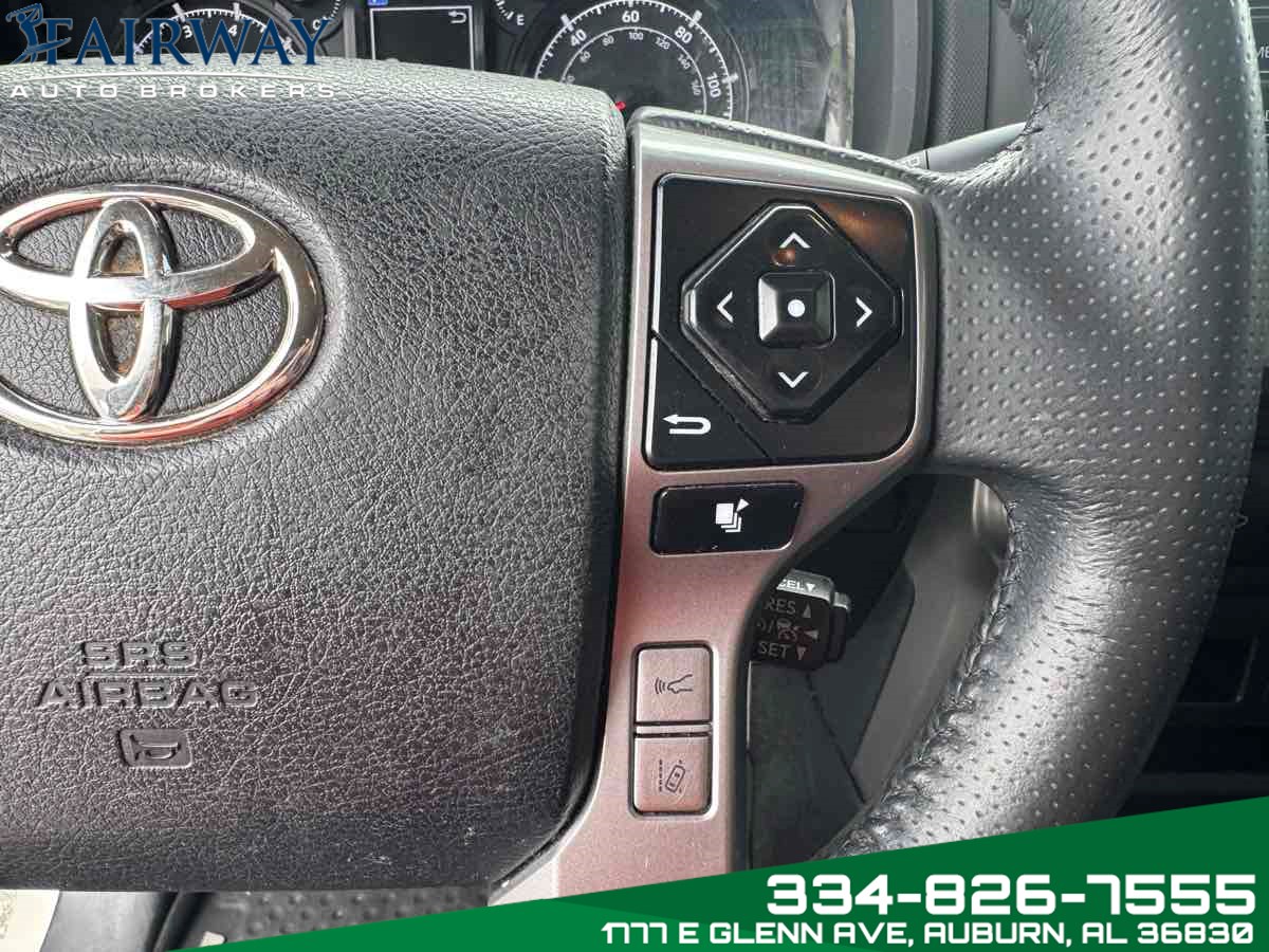 2020 Toyota 4Runner SR5 photo 19