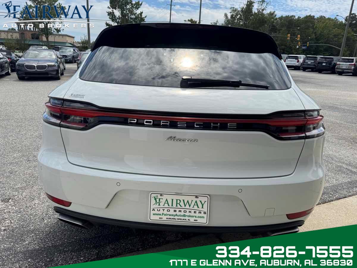 2021 Porsche Macan Base photo 5