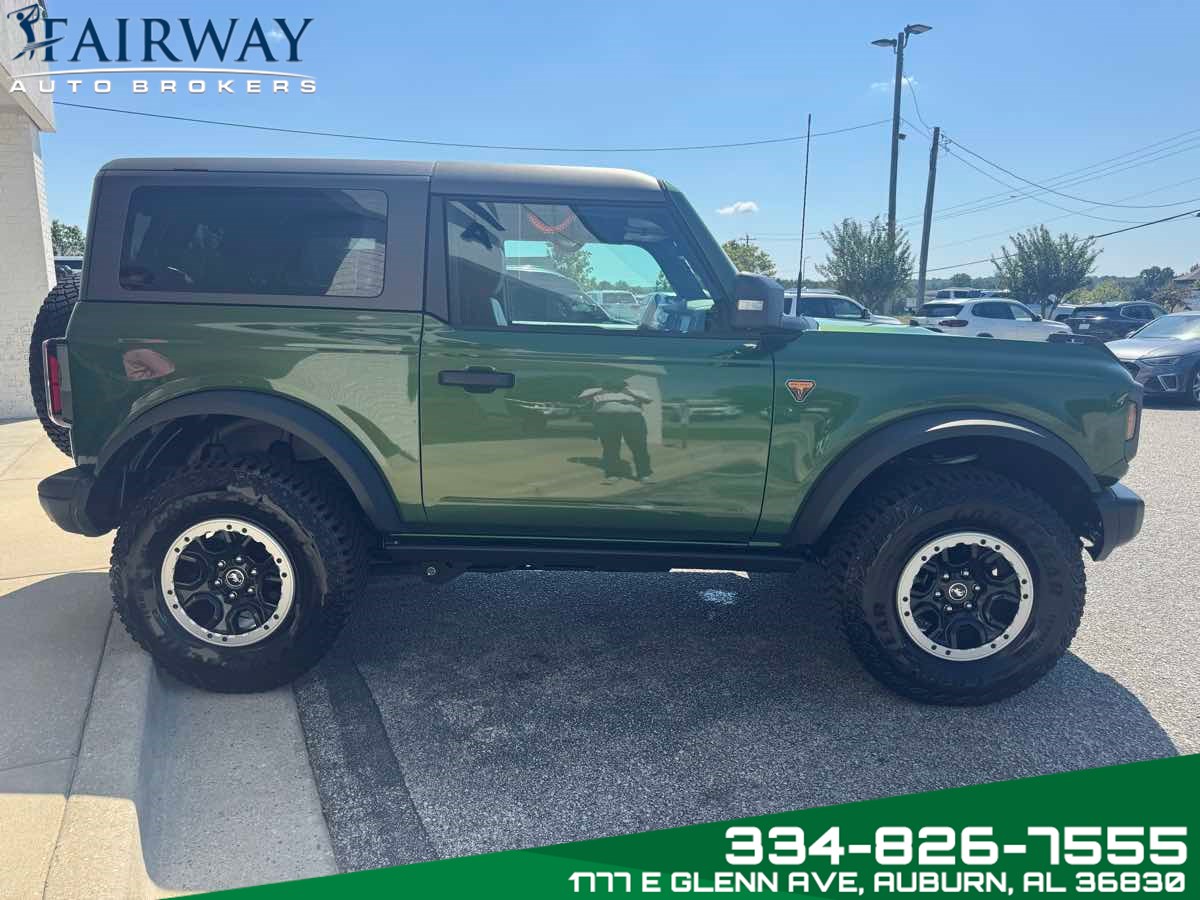 2022 Ford Bronco Badlands photo 4
