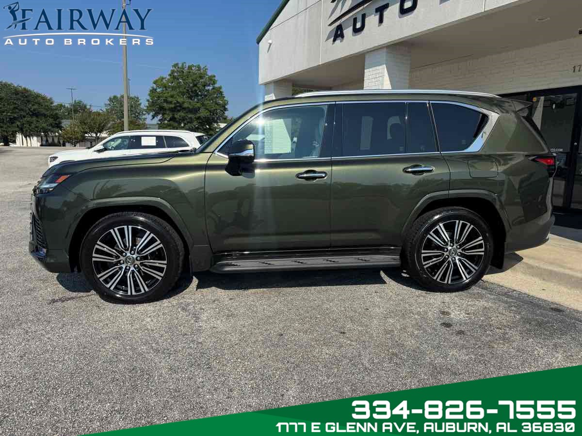 2025 Lexus LX 600 Luxury photo 5