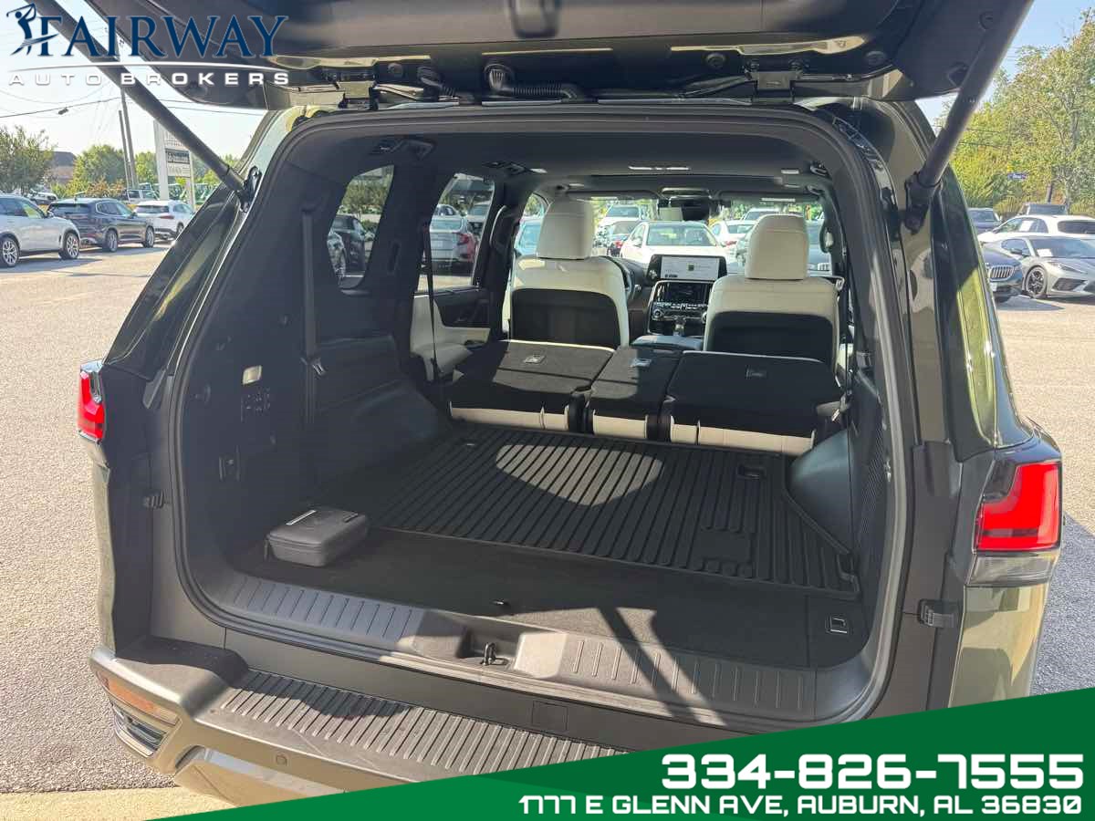 2025 Lexus LX 600 Luxury photo 25
