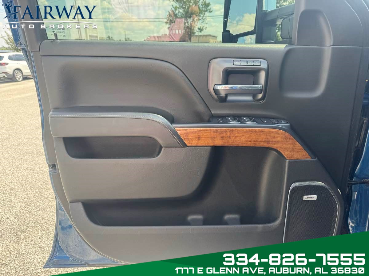 2019 Chevrolet Silverado 2500HD High Country photo 23