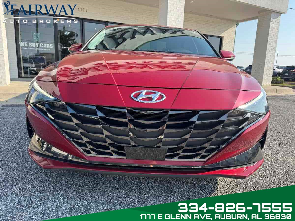 2023 Hyundai Elantra Limited photo 2