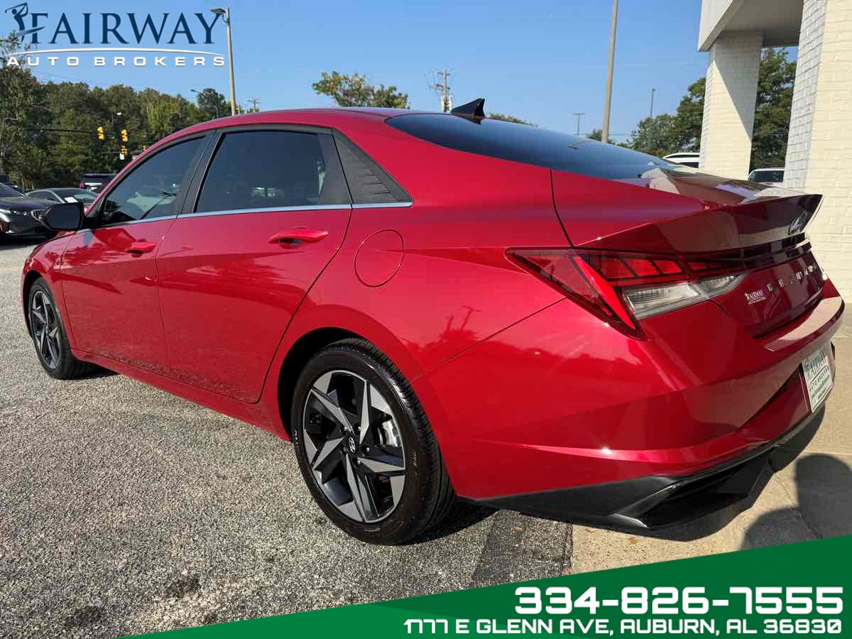 2023 Hyundai Elantra Limited photo 7