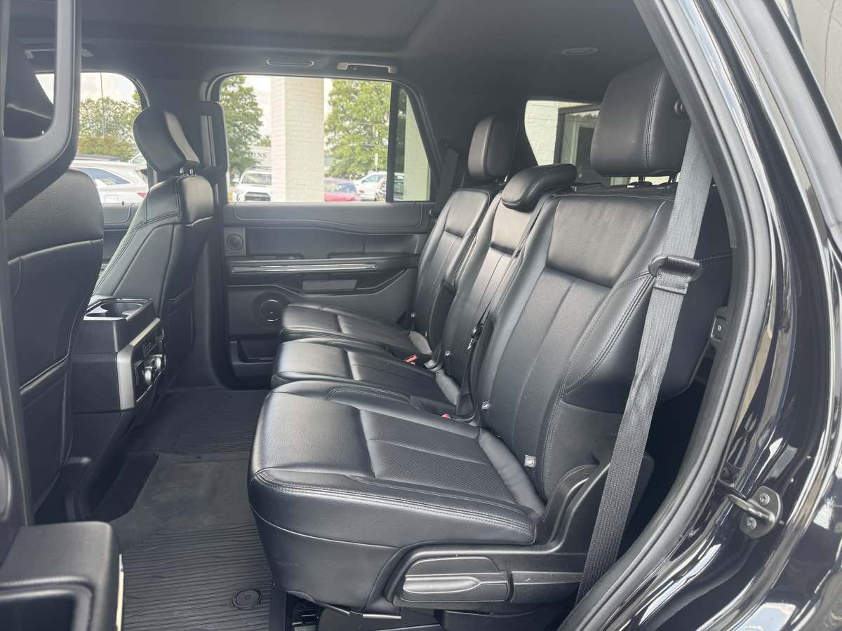 2019 Ford Expedition XLT - Photo 14