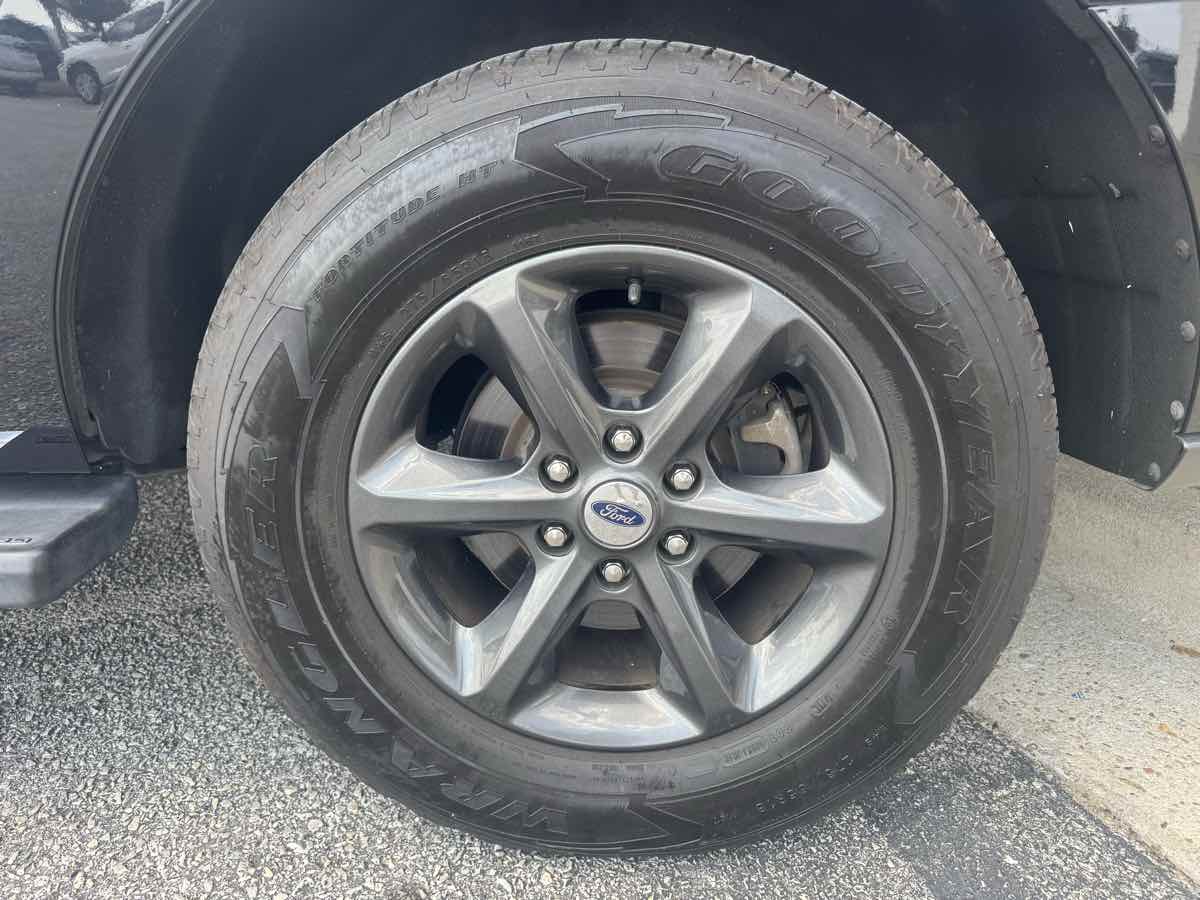 2019 Ford Expedition XLT - Photo 38