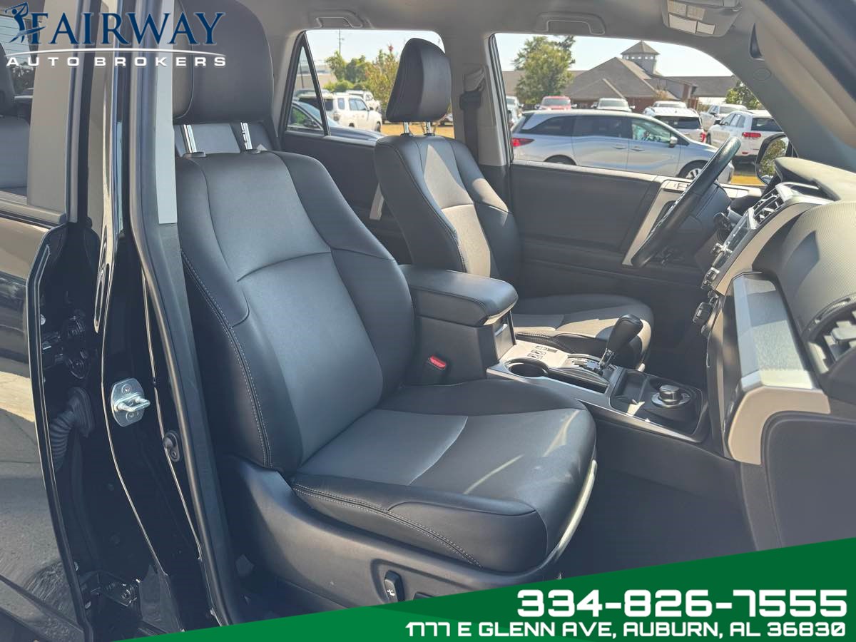 2024 Toyota 4Runner SR5 Premium photo 11