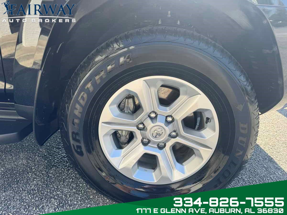 2024 Toyota 4Runner SR5 Premium photo 28