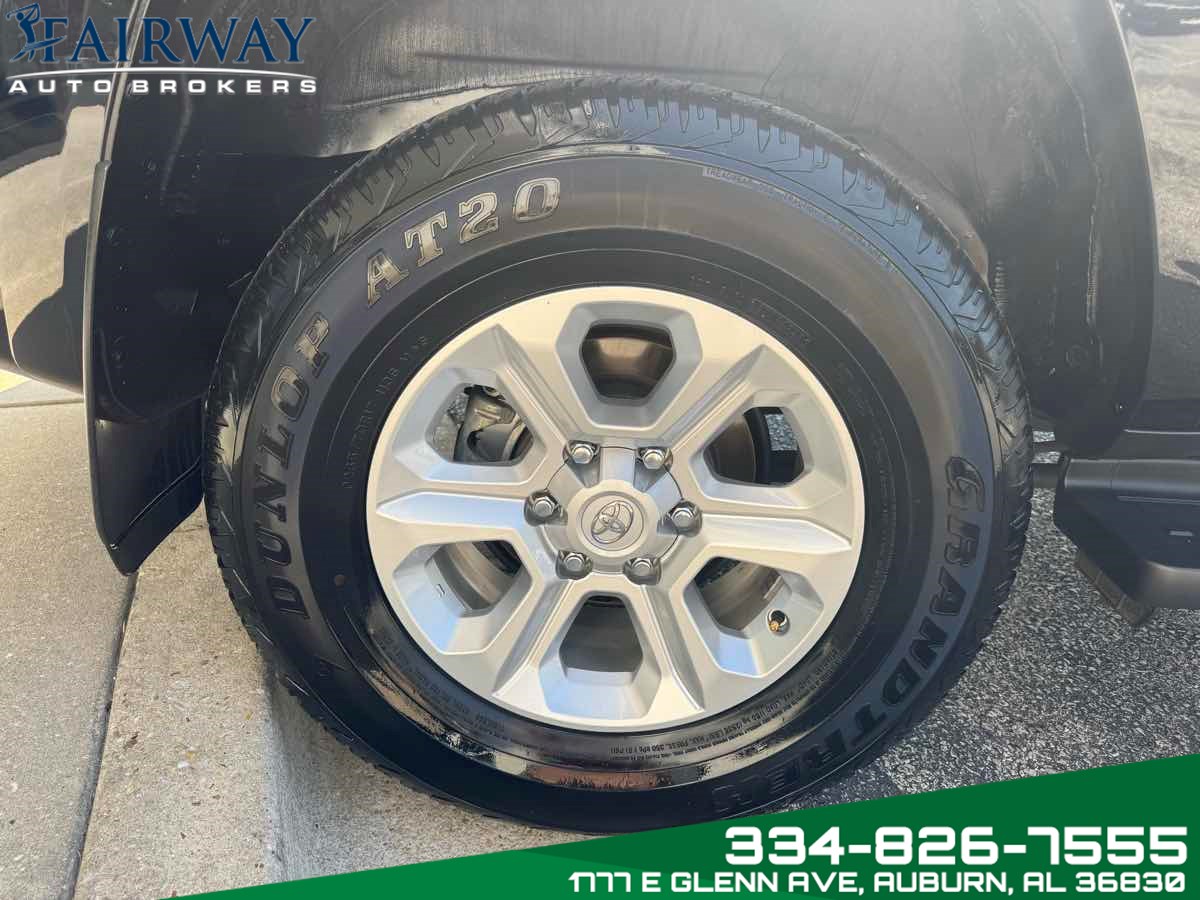 2024 Toyota 4Runner SR5 Premium photo 29