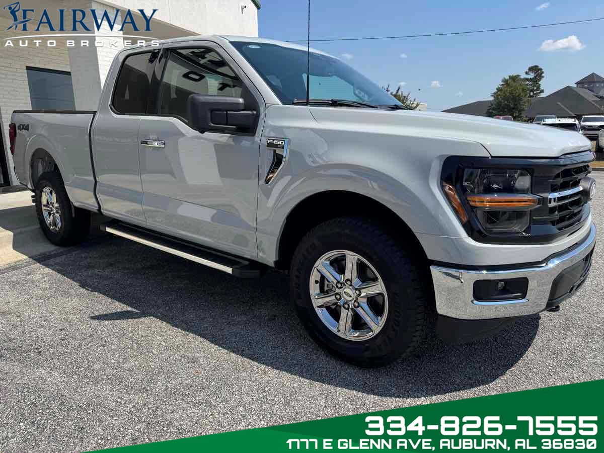 2024 Ford F-150 XLT photo 2