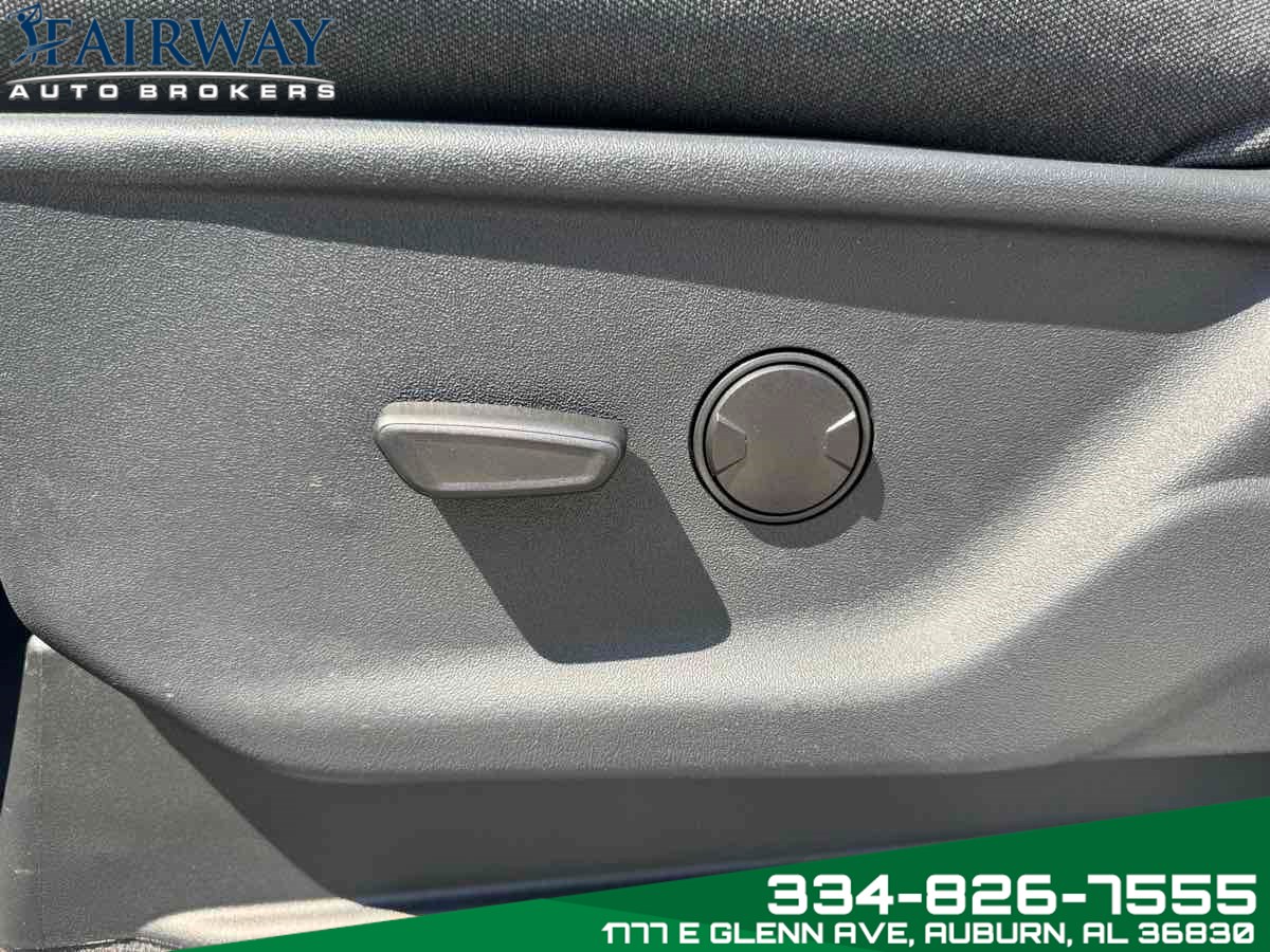 2024 Ford F-150 XLT photo 12