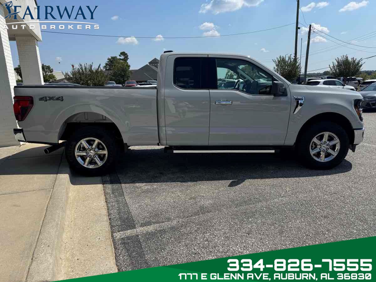2024 Ford F-150 XLT photo 3