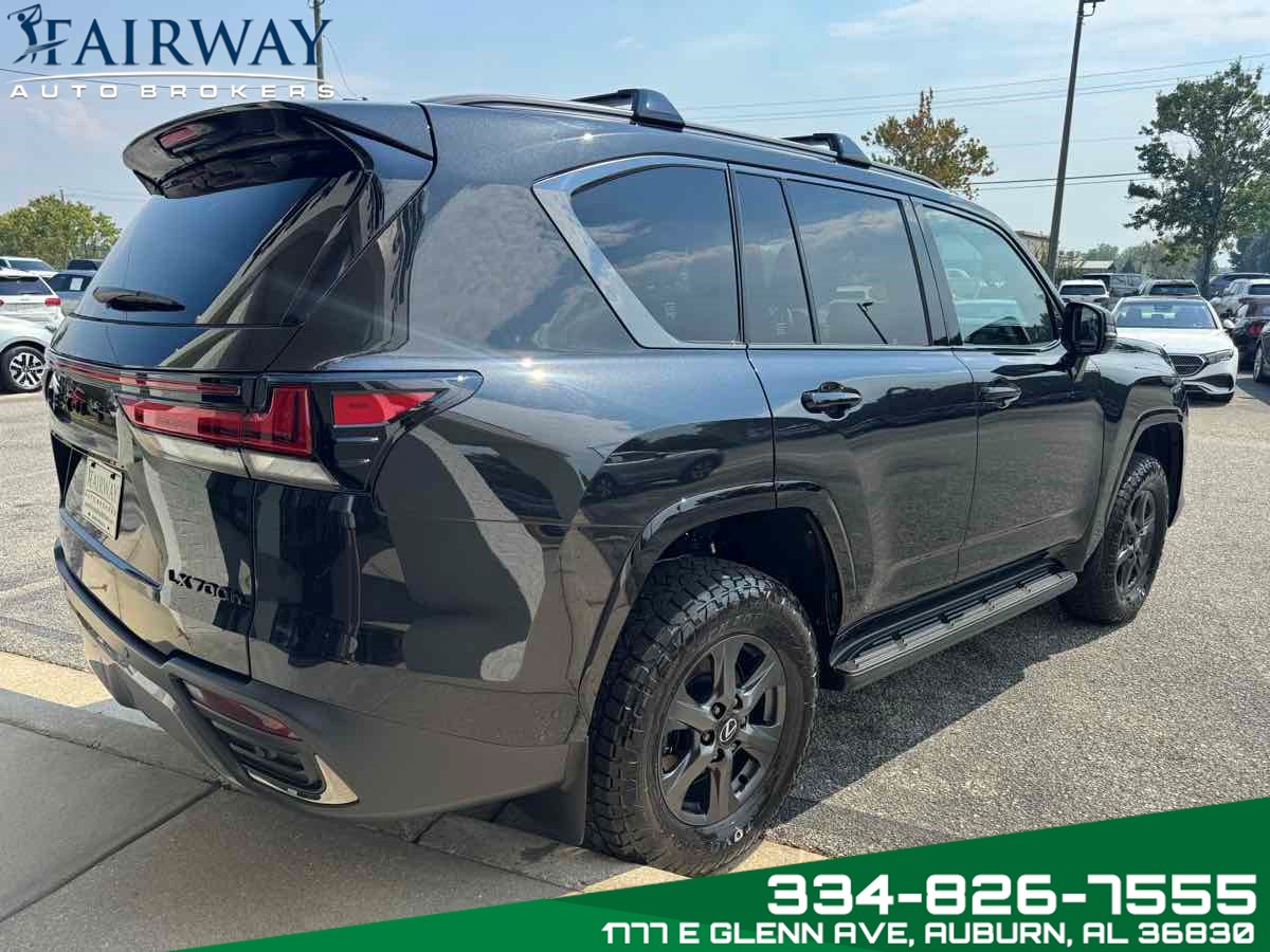 2025 Lexus LX photo 5