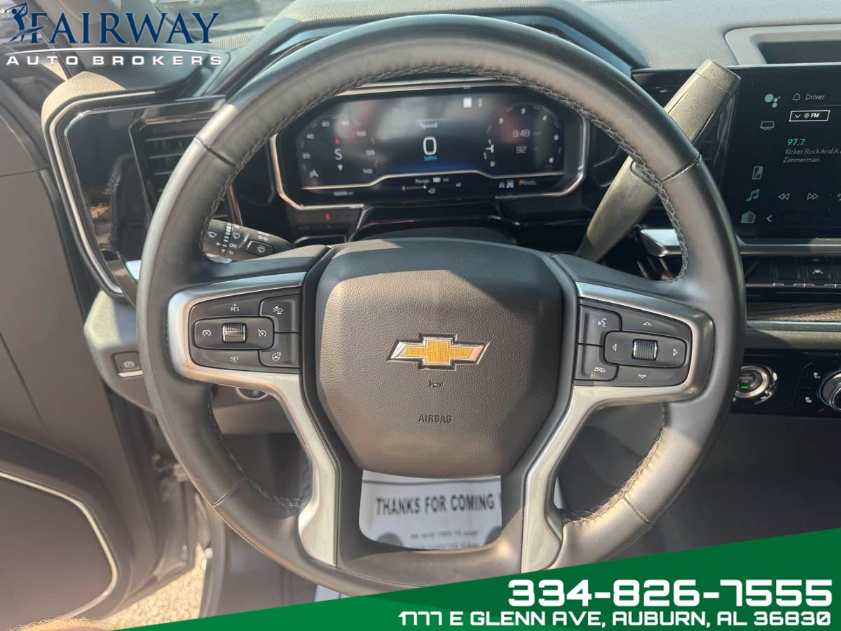 2023 Chevrolet Silverado 1500 LT photo 13