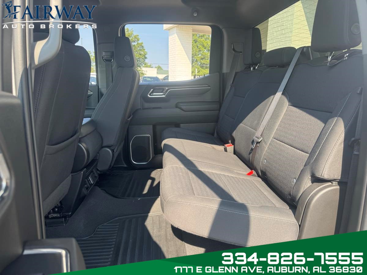 2023 Chevrolet Silverado 1500 LT photo 8