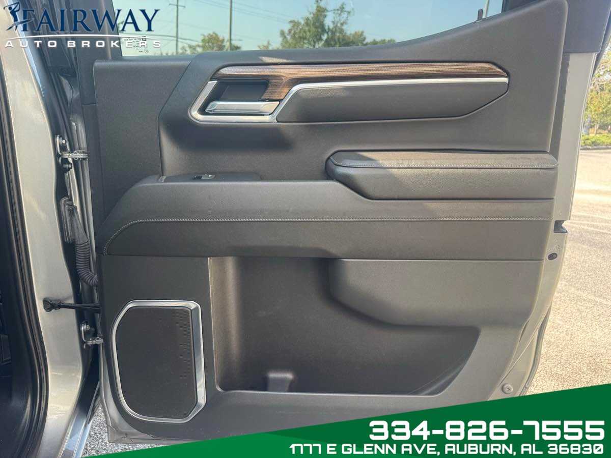 2023 Chevrolet Silverado 1500 LT photo 23