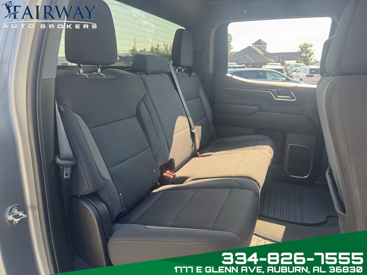 2023 Chevrolet Silverado 1500 LT photo 10